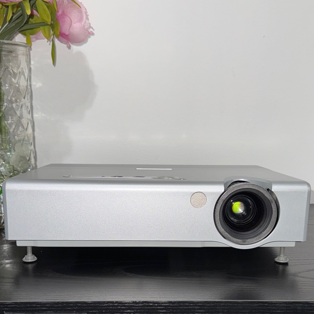 Panasonic Silver Portable Projector - Picture 2 of 8